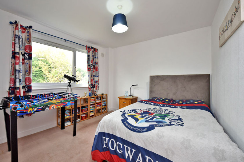 41 Baillieswells Crescent, Bieldside, Aberdeen, AB15 9BD Mackinnons