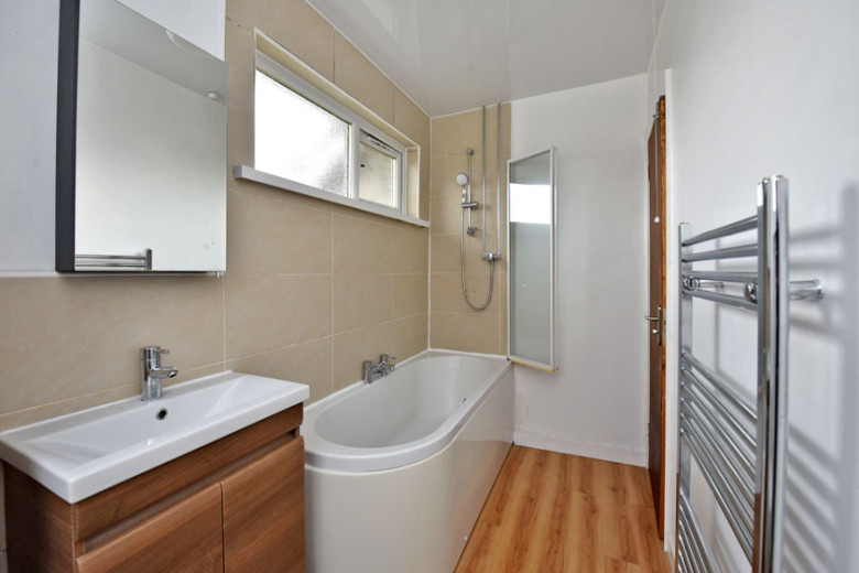 41 Baillieswells Crescent, Bieldside, Aberdeen, AB15 9BD Mackinnons