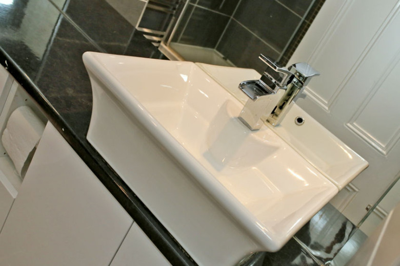 51 Balmoral Place, Aberdeen AB10 6HQ Mackinnons Solicitors