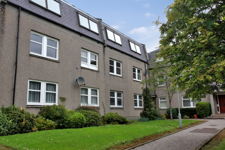 5 Cults Court, Aberdeen, AB15 9SZ Mackinnons Solicitors