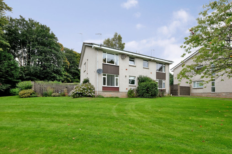 1 Darroch Park, Cults, Aberdeen AB15 9HE Mackinnons Solicitors