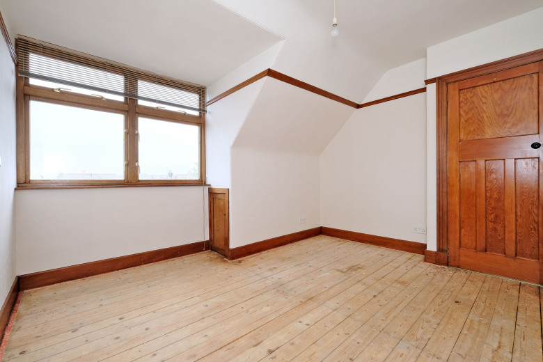 18 Harcourt Road, Aberdeen, AB15 5NZ Mackinnons Solicitors