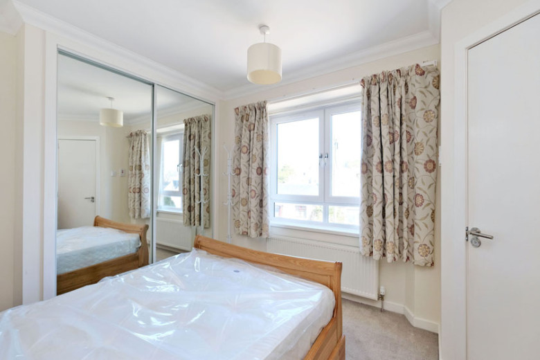 61 Kirk Brae, Cults, Aberdeen, AB15 9QR Mackinnons Solicitors