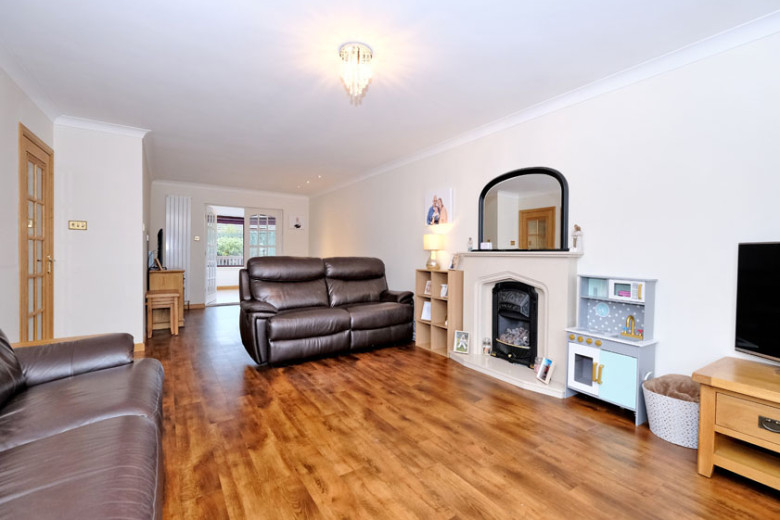 21 Springdale Road, Bieldside, Aberdeen, AB15 9FA Mackinnons Solicitors